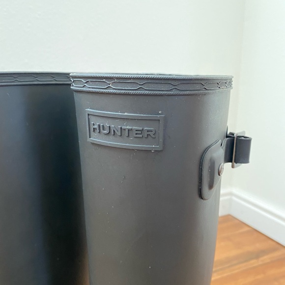Hunter Refined Duo Rainboots - Picture 10 of 11